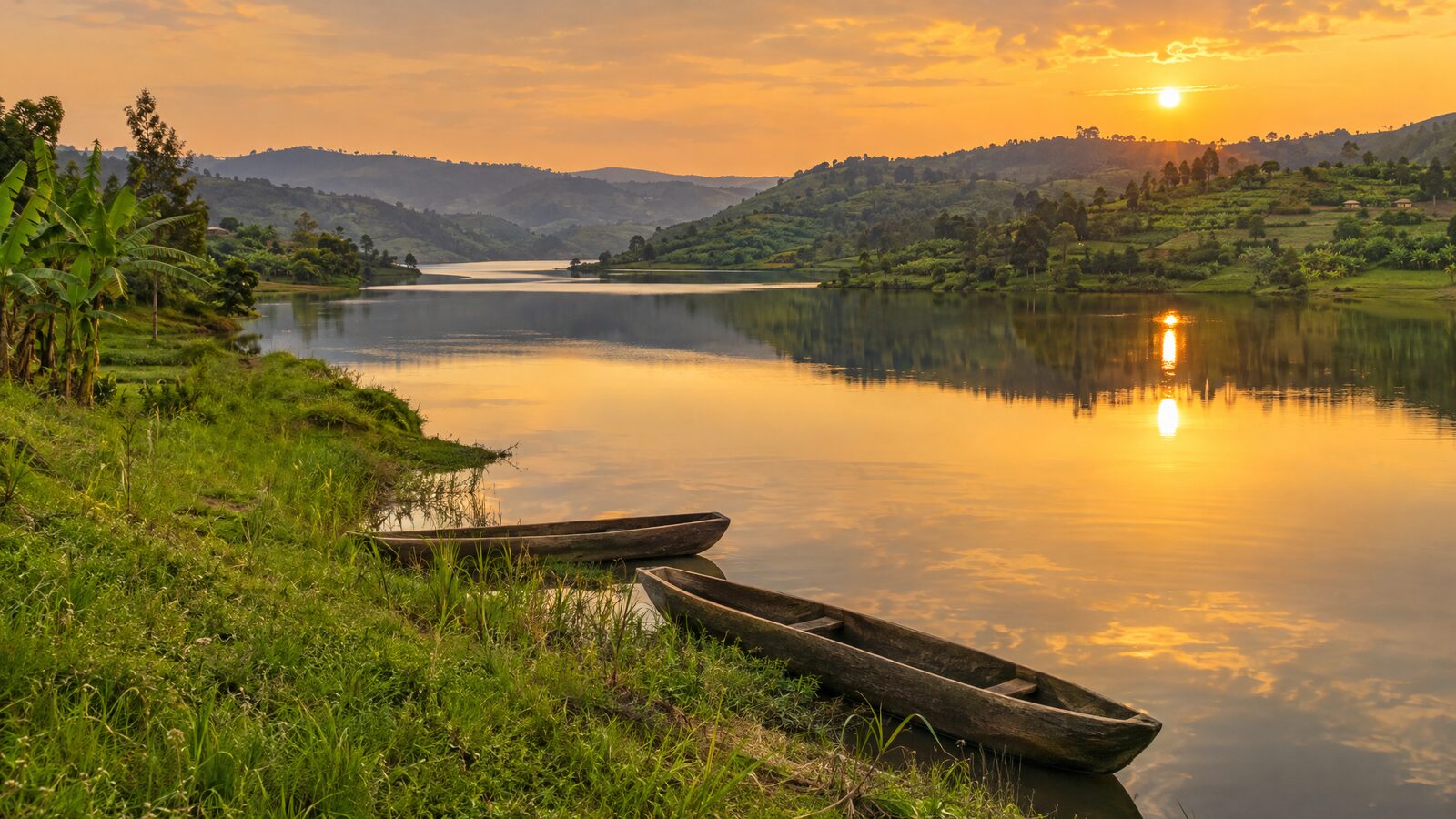 Lake Muhazi — Serpentine lake of the eastern hills